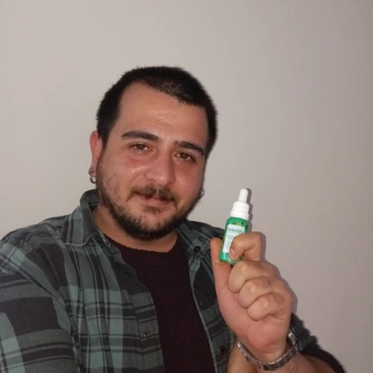 <em><strong>Daniel G.</strong></em>